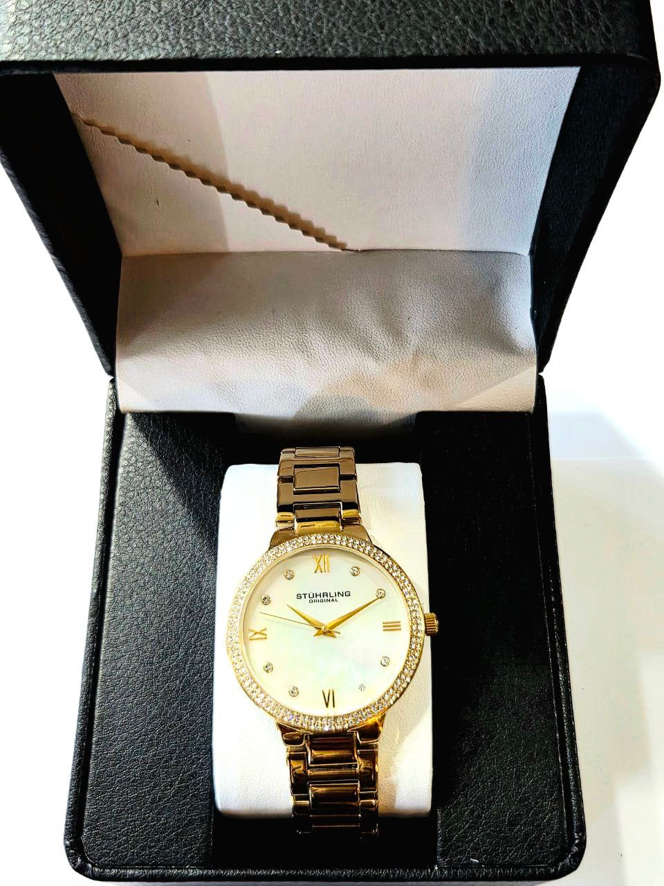 Carrara 3907 Quartz 38mm Classic / MSRP $475