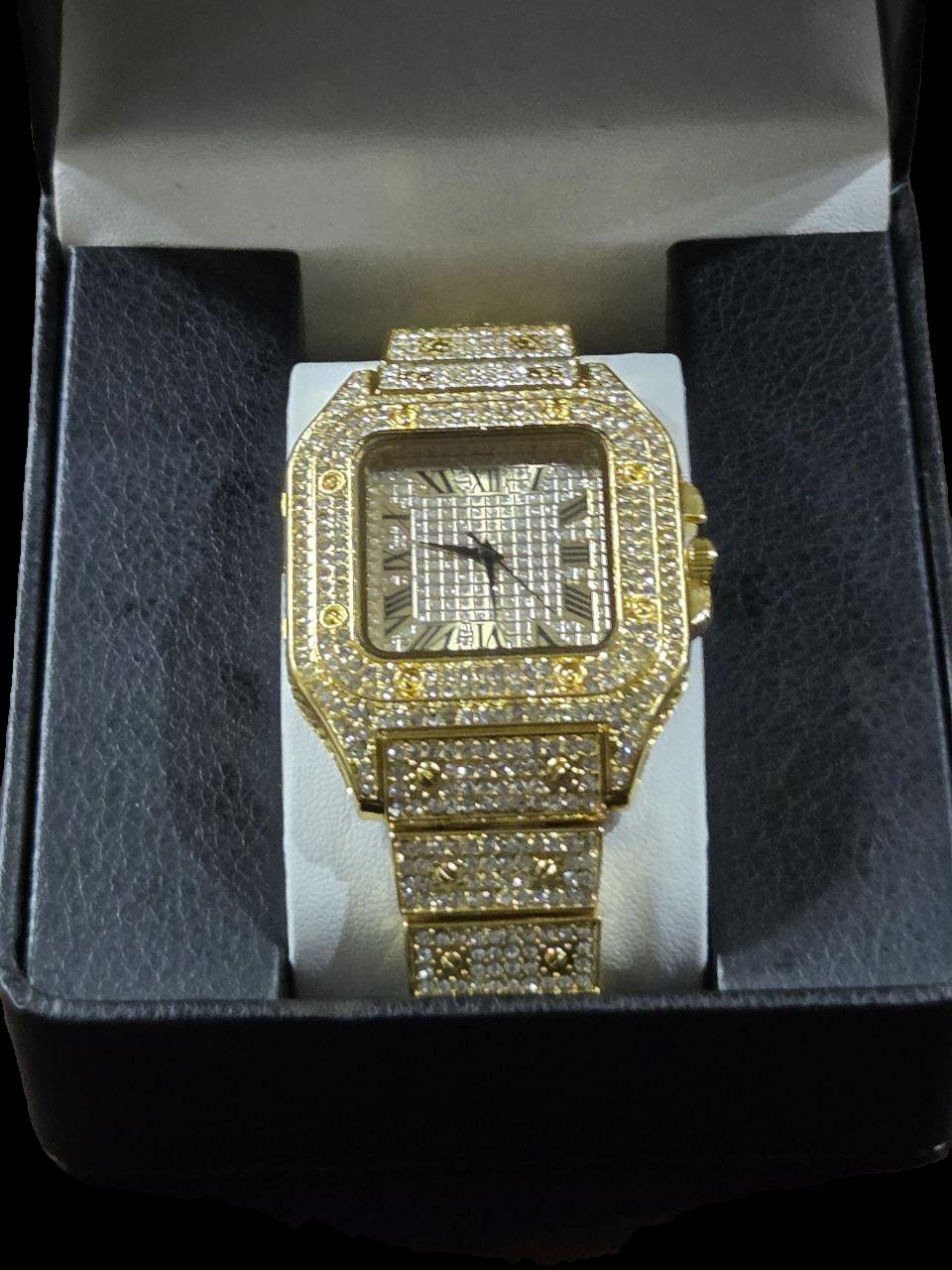 Reloj VVS Iced Out dorado