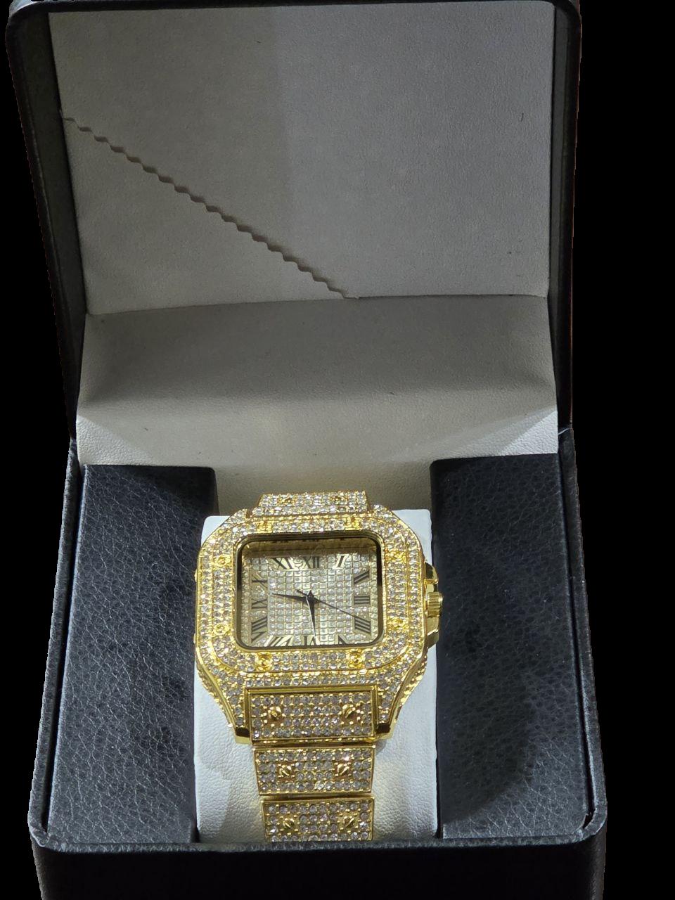 Reloj VVS Iced Out dorado